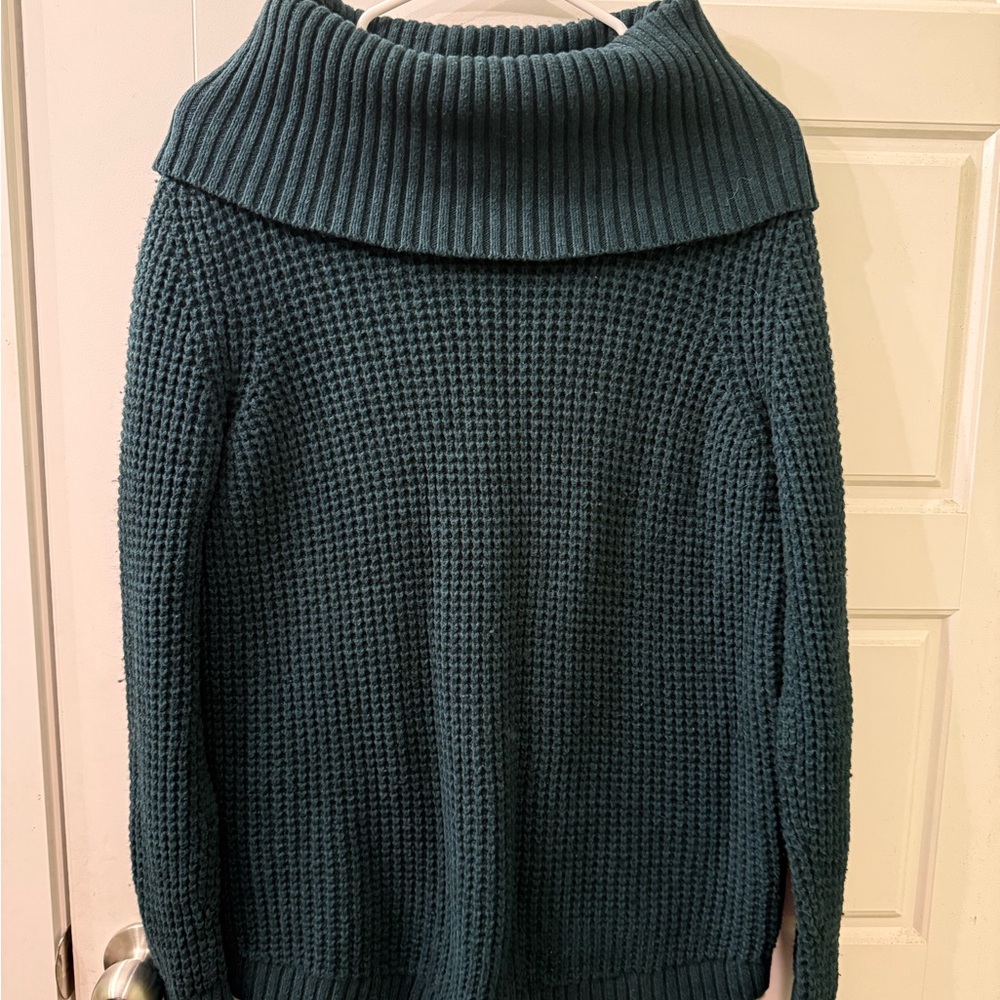 L.L.‎ Bean Deep Teal Cowl Neck Sweater Size Medium